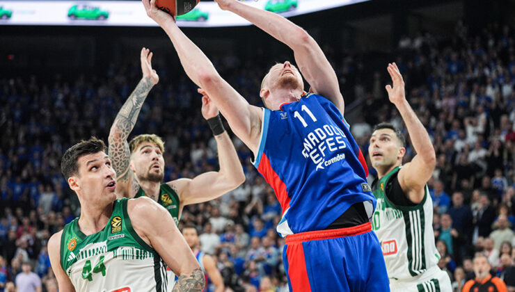 Anadolu Efes, seriyi eşitledi
