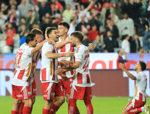 Antalyaspor, Konyaspor’u mağlup etti